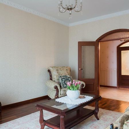 Classy Apartment In Good Neighbourhood Riga Ngoại thất bức ảnh