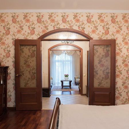 Classy Apartment In Good Neighbourhood Riga Ngoại thất bức ảnh